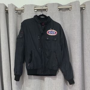 listing-status-banner